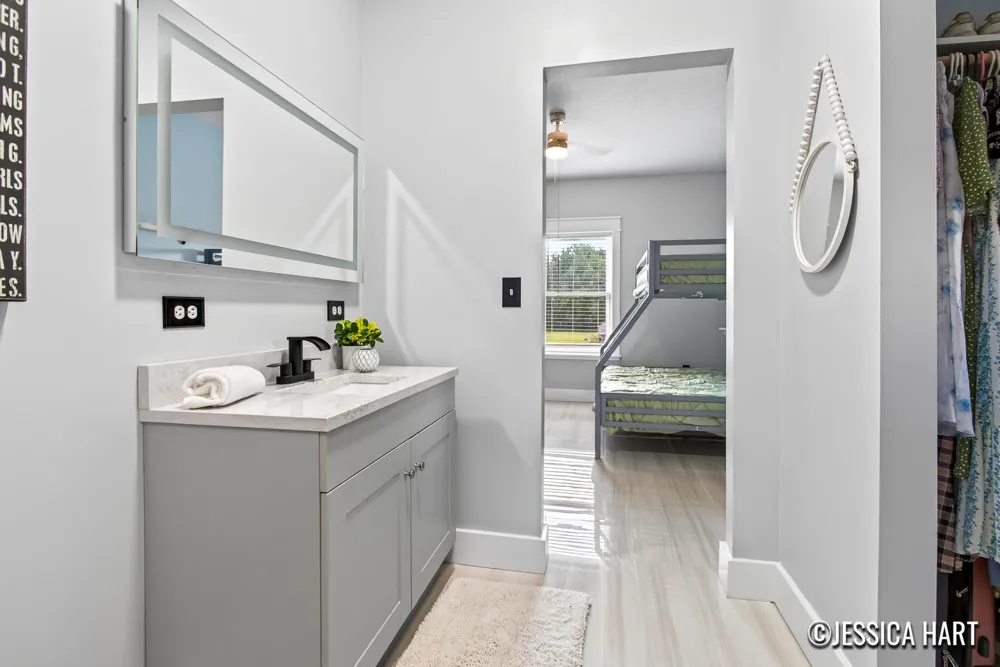 9120 Whittall Street NE Rockford, MI 49341