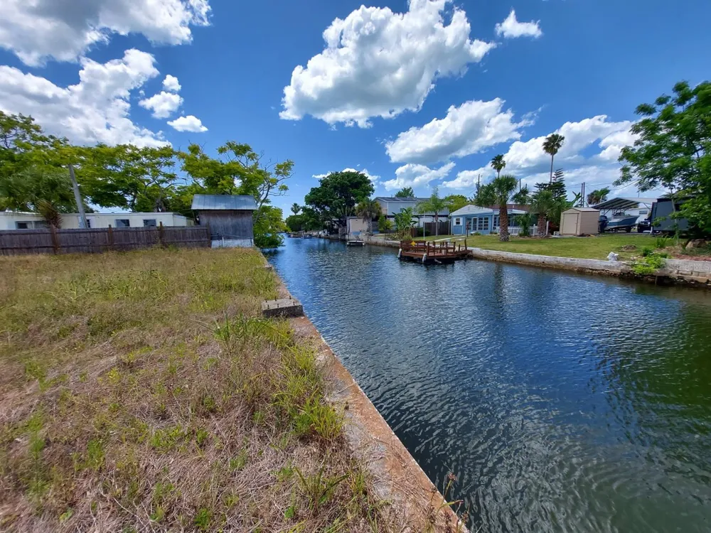Lot 9 PUFFIN Hudson, FL 34667