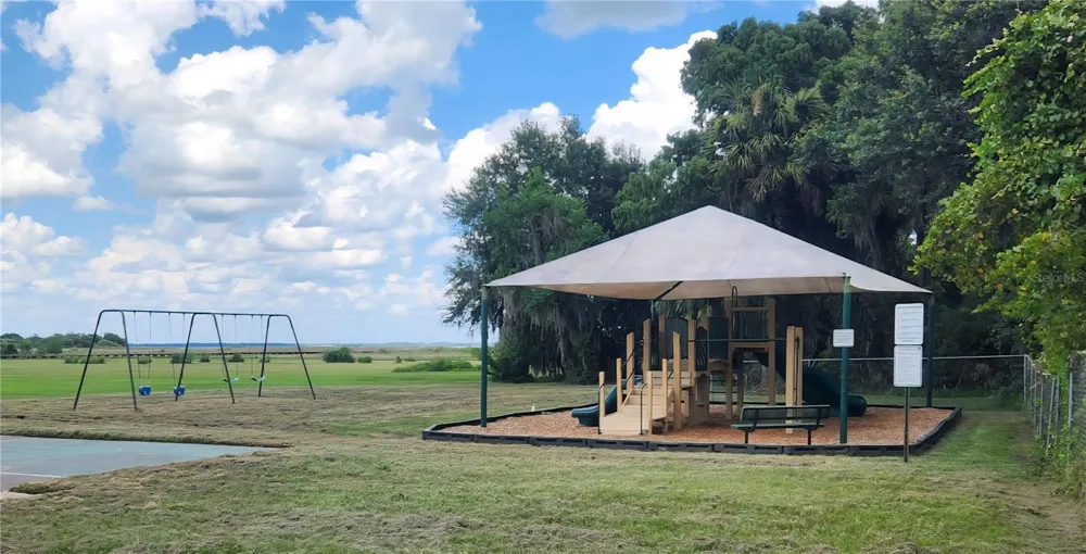 2805 LAKE TOHOPEKALIGA BOULEVARD Kissimmee, FL 34746