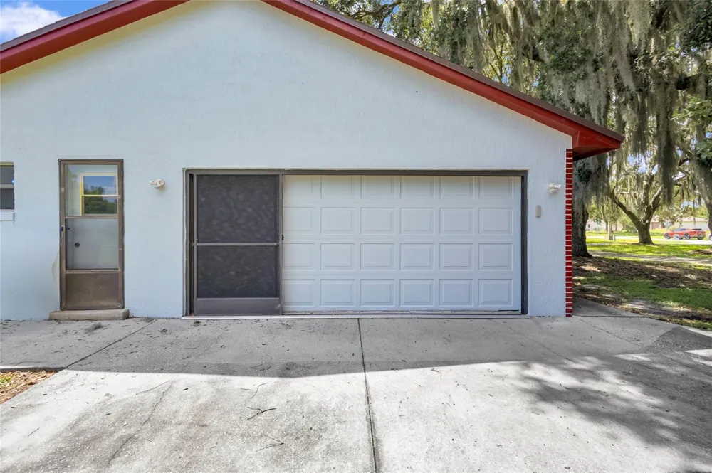 2805 LAKE TOHOPEKALIGA BOULEVARD Kissimmee, FL 34746