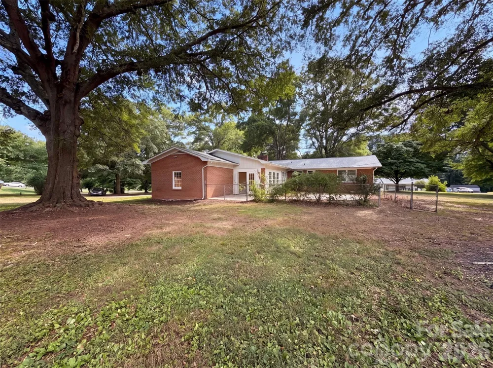 1077 Allendale Circle Rock Hill, SC 29732