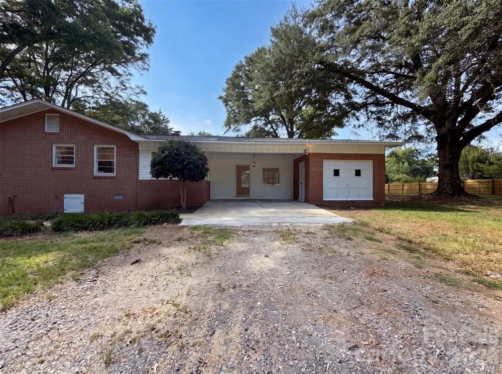 1077 Allendale Circle Rock Hill, SC 29732