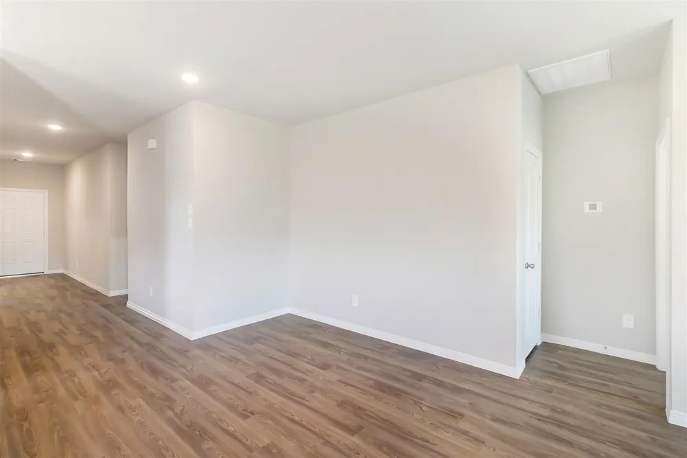 129 Toftrees Drive Cleburne, TX 76031
