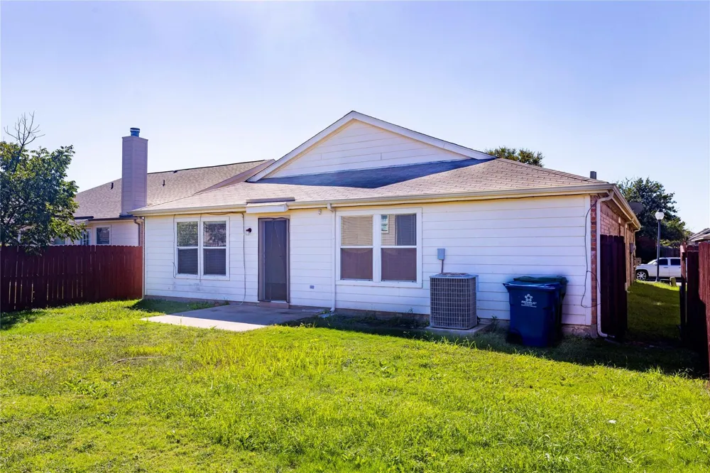 8929 Sagebrush Trail Cross Roads, TX 76227