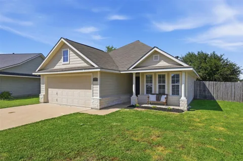 3907 Bridgeberry Court