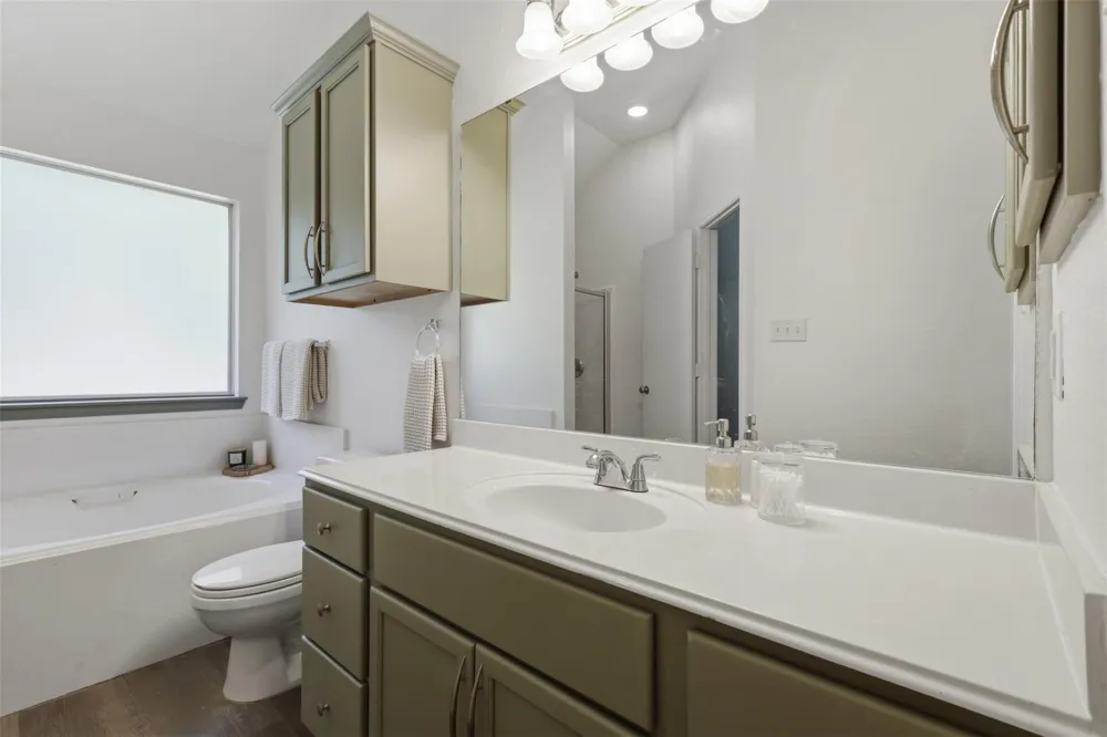 3907 Bridgeberry Court College Station, TX 77845