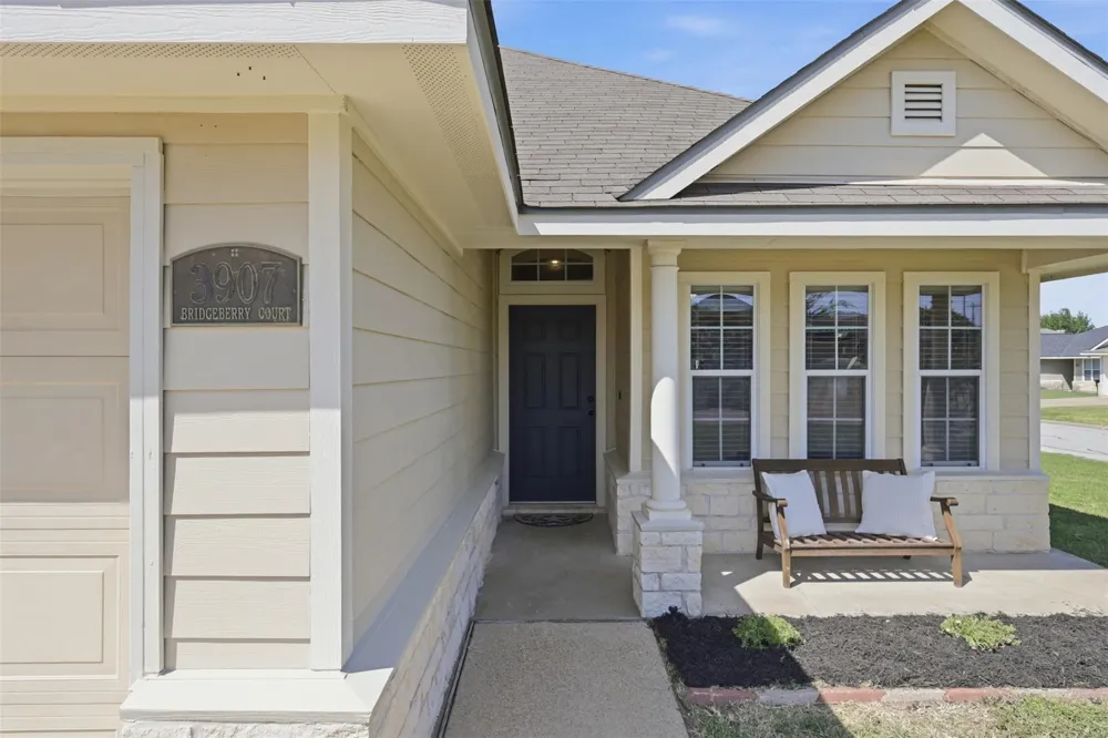 3907 Bridgeberry Court College Station, TX 77845