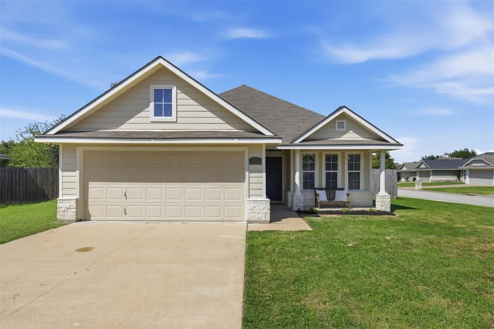 3907 Bridgeberry Court College Station, TX 77845