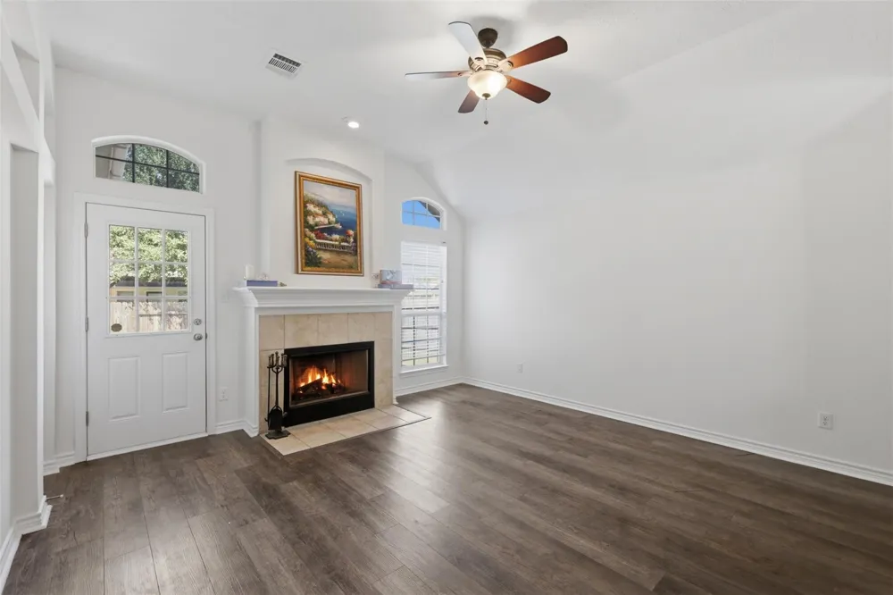 3907 Bridgeberry Court College Station, TX 77845