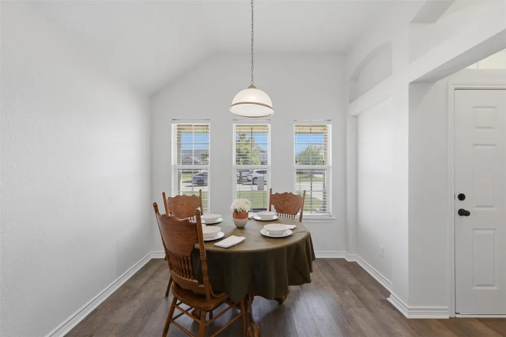 3907 Bridgeberry Court College Station, TX 77845