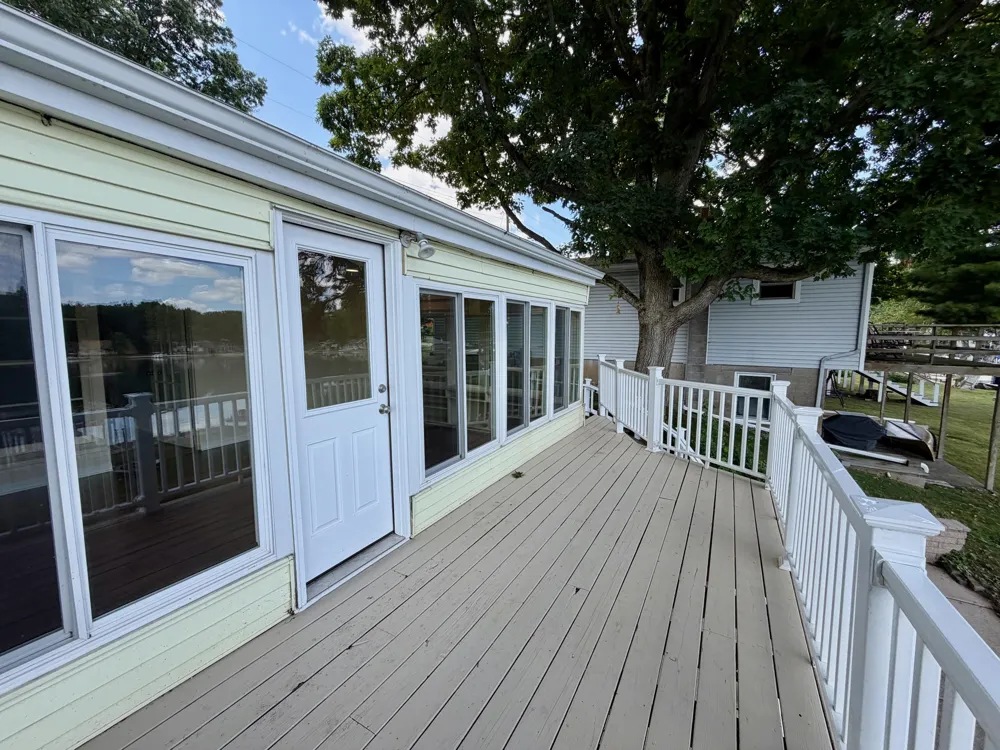 8980 Loveless Drive NE Rockford, MI 49341