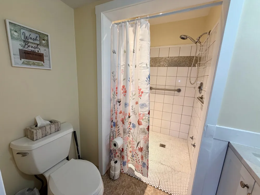 8980 Loveless Drive NE Rockford, MI 49341