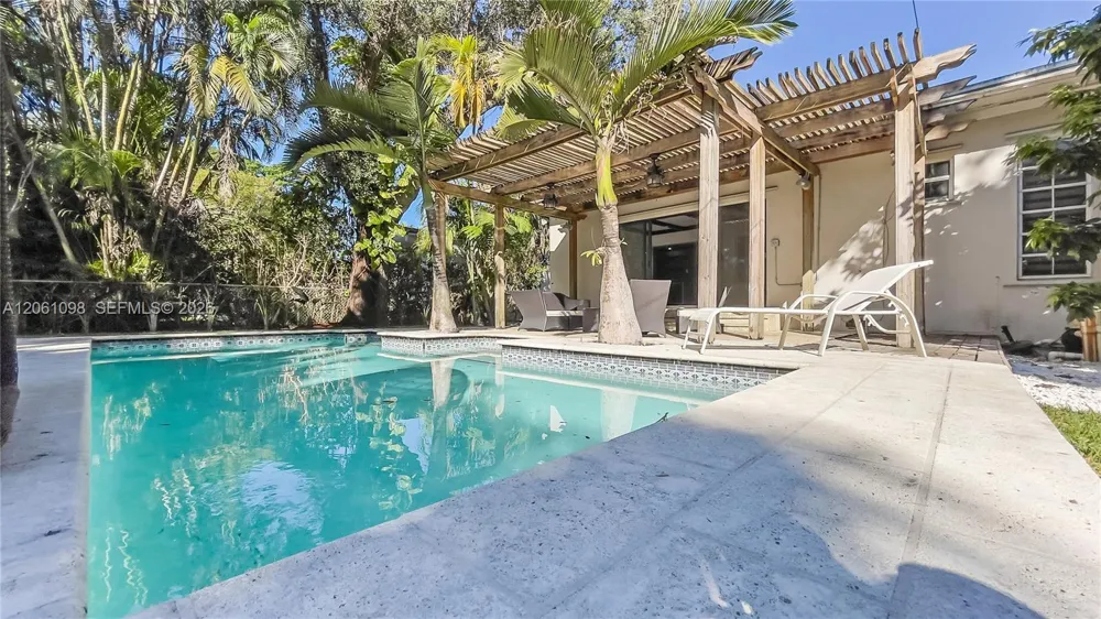 38 NW 105th St Miami Shores, FL 33150