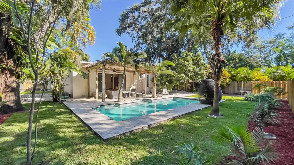 38 NW 105th St Miami Shores, FL 33150