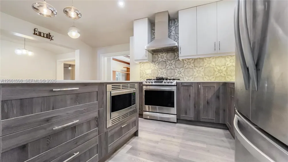 38 NW 105th St Miami Shores, FL 33150