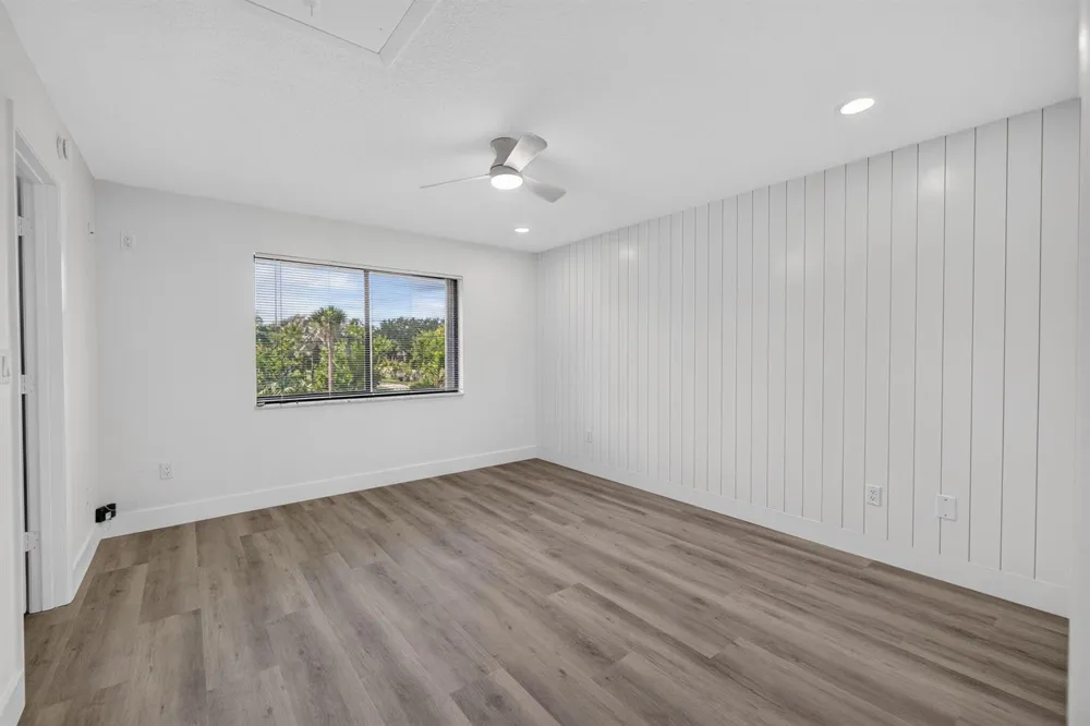 1600 NE Dixie Highway #10-205 Jensen Beach, FL 34957