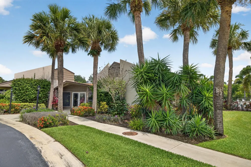 1600 NE Dixie Highway #10-205 Jensen Beach, FL 34957