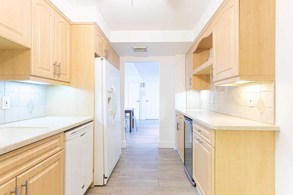 3546 S Ocean Boulevard #818 South Palm Beach, FL 33480
