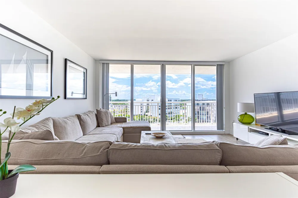 3546 S Ocean Boulevard #818 South Palm Beach, FL 33480