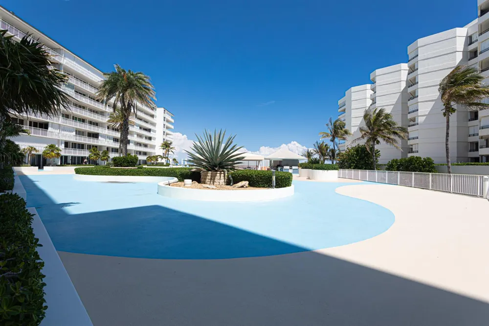3546 S Ocean Boulevard #818 South Palm Beach, FL 33480