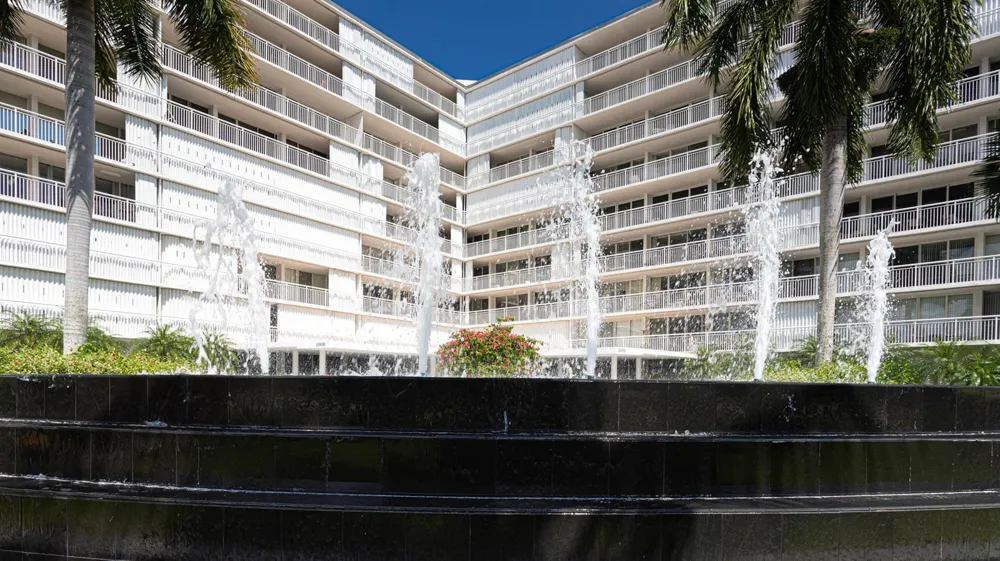 3546 S Ocean Boulevard #818 South Palm Beach, FL 33480