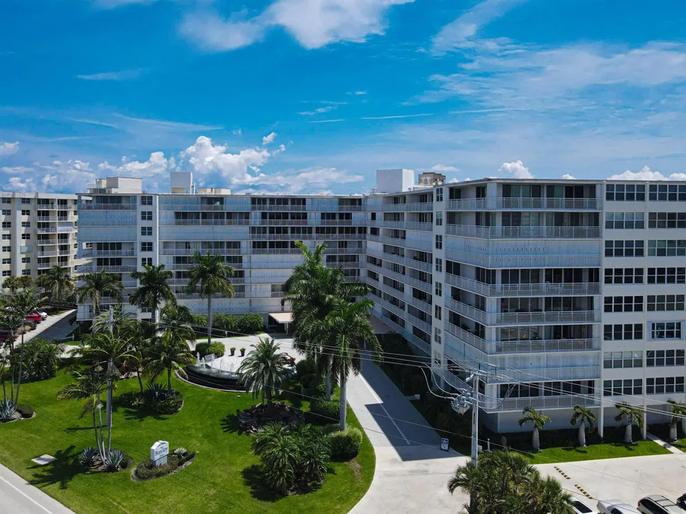 3546 S Ocean Boulevard #818 South Palm Beach, FL 33480