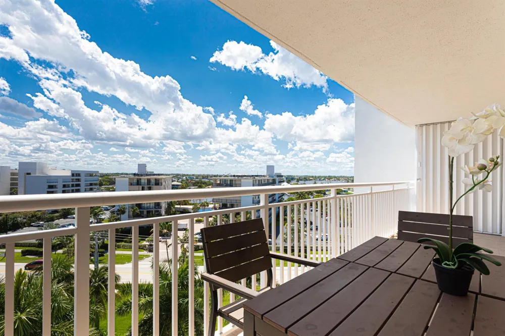 3546 S Ocean Boulevard #818 South Palm Beach, FL 33480