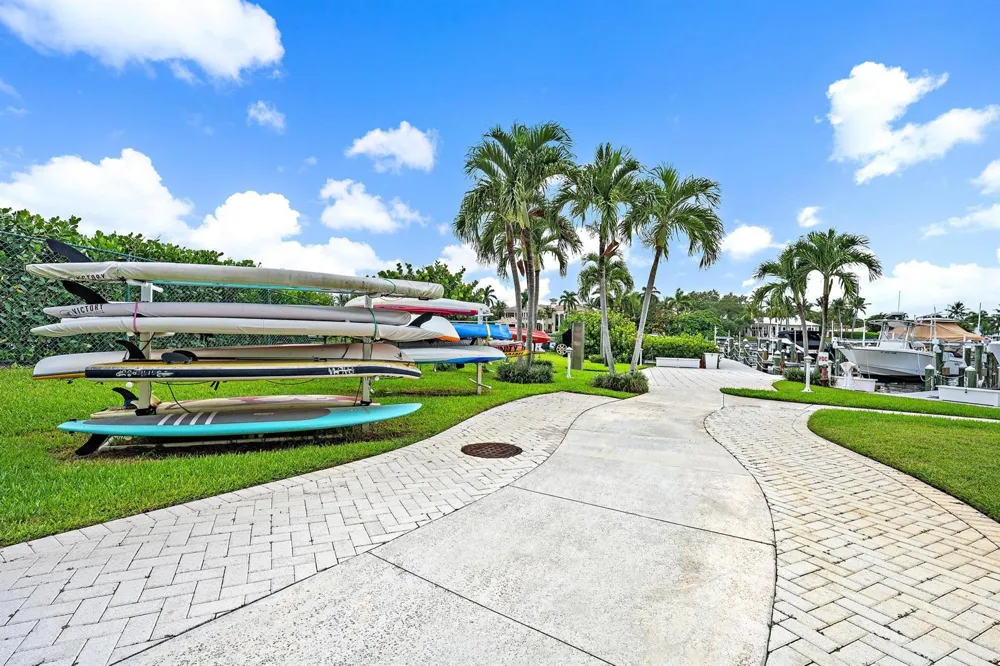 411 Bay Colony Drive Juno Beach, FL 33408