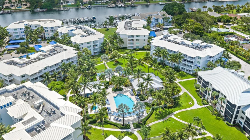 411 Bay Colony Drive Juno Beach, FL 33408