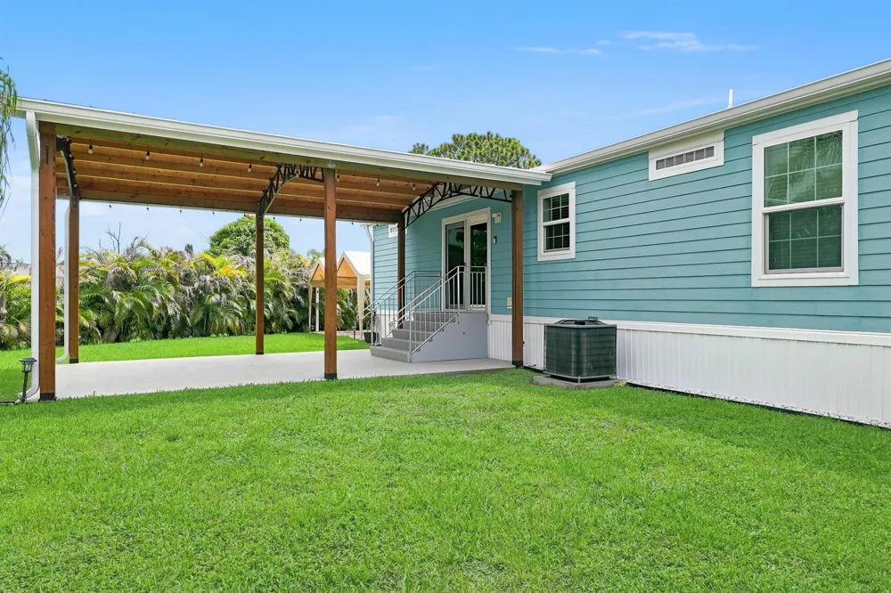 4675 SE Circle Way Stuart, FL 34997