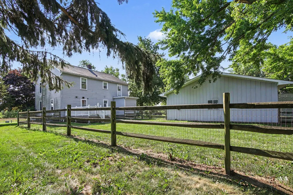 3015 Dennison Road Dundee Township, MI 48131