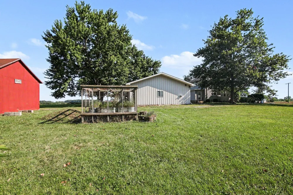 3015 Dennison Road Dundee Township, MI 48131