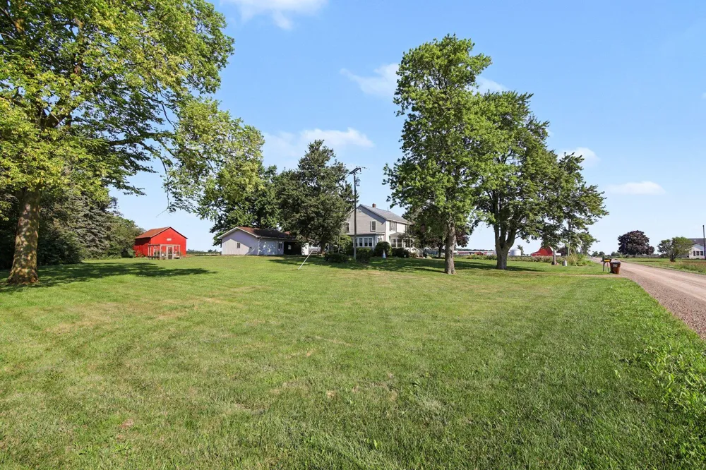 3015 Dennison Road Dundee Township, MI 48131