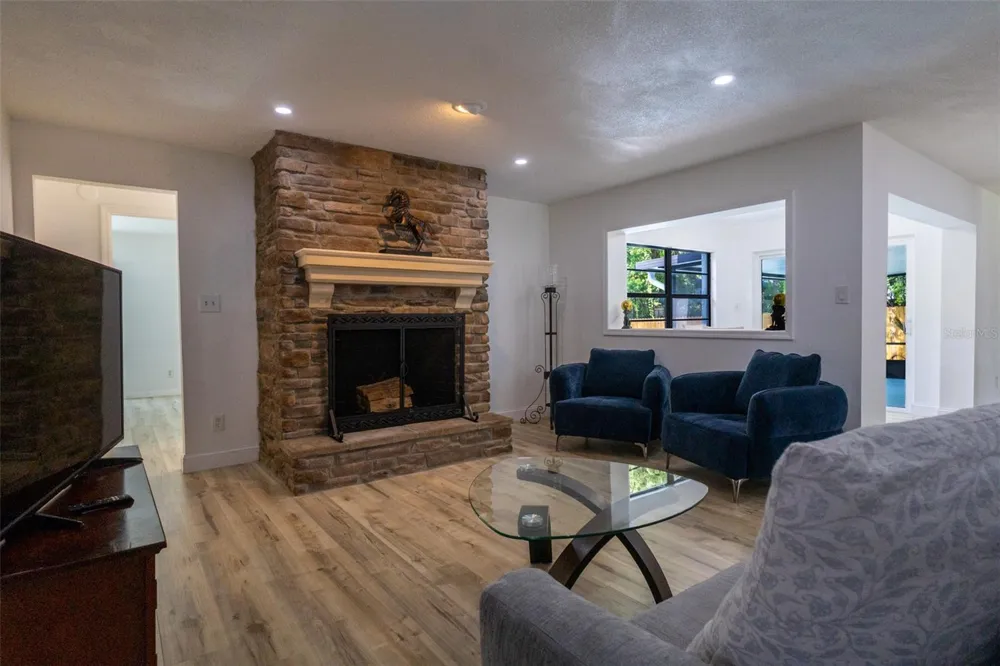 4026 TENITA DRIVE Winter Park, FL 32792