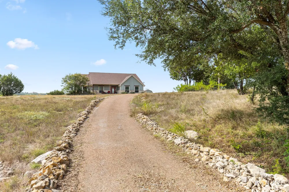 1626 Sawtooth Mountain Road Graford, TX 76449
