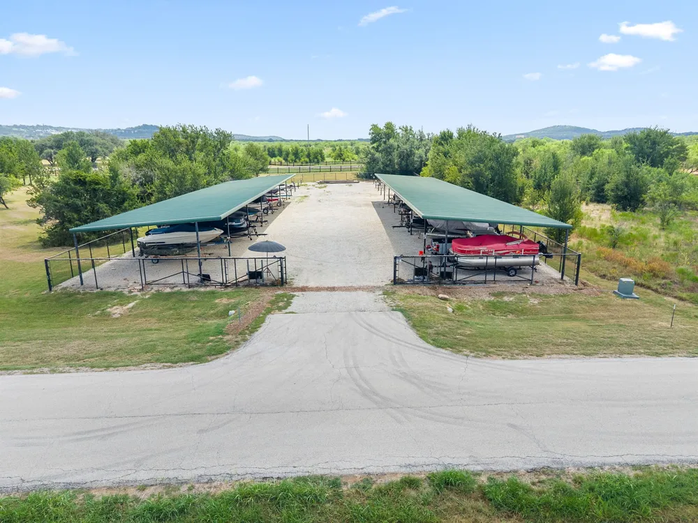 1626 Sawtooth Mountain Road Graford, TX 76449