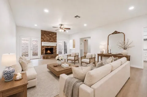 12903 Avenida Vaquero Street