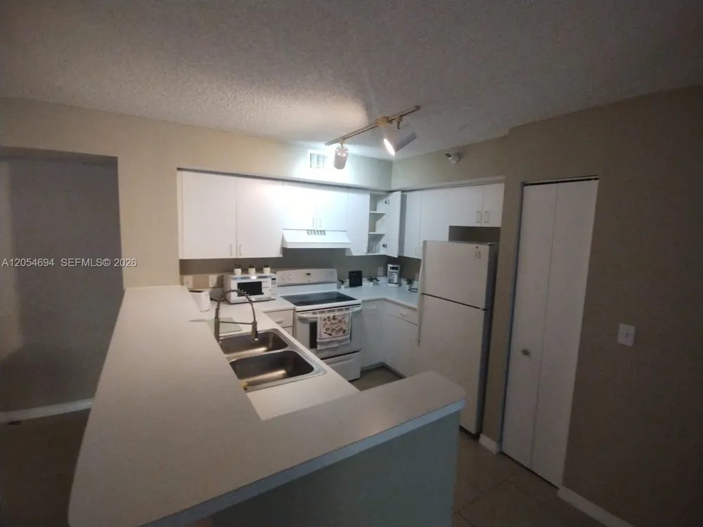 111 Yacht Club Way #107 Hypoluxo, FL 33462
