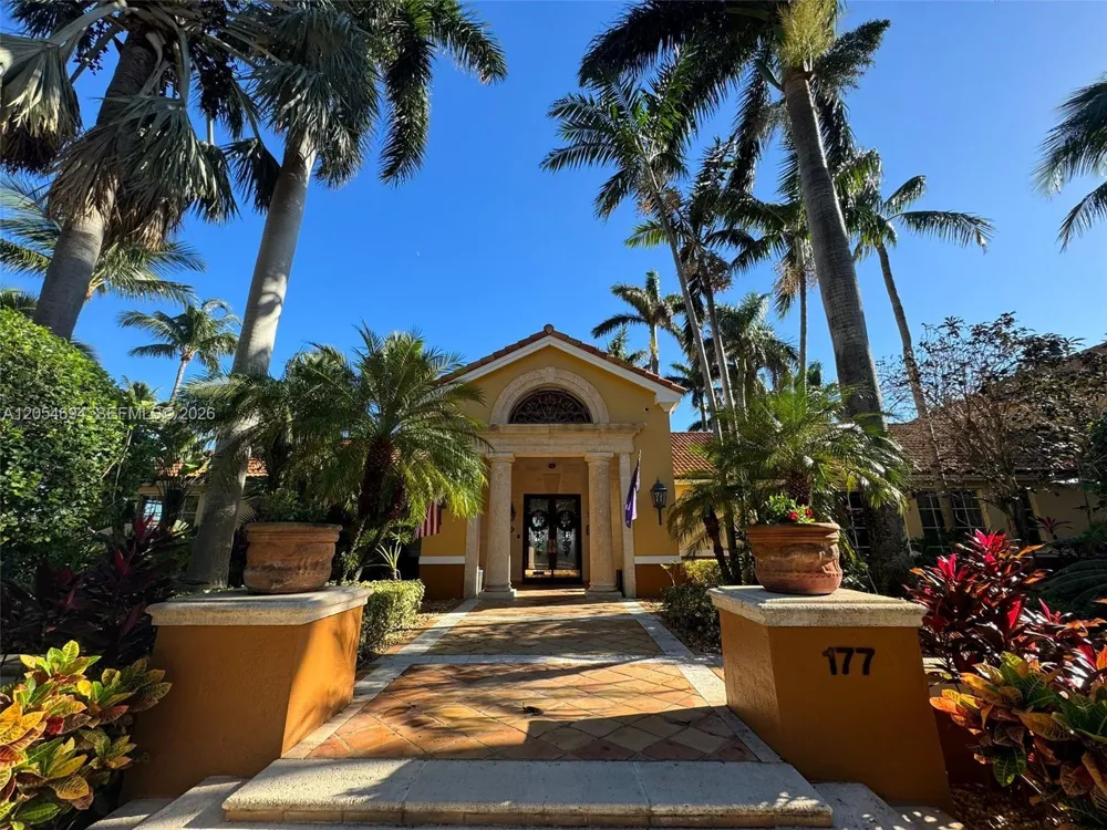 111 Yacht Club Way #107 Hypoluxo, FL 33462