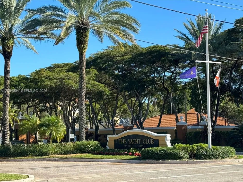 111 Yacht Club Way #107 Hypoluxo, FL 33462