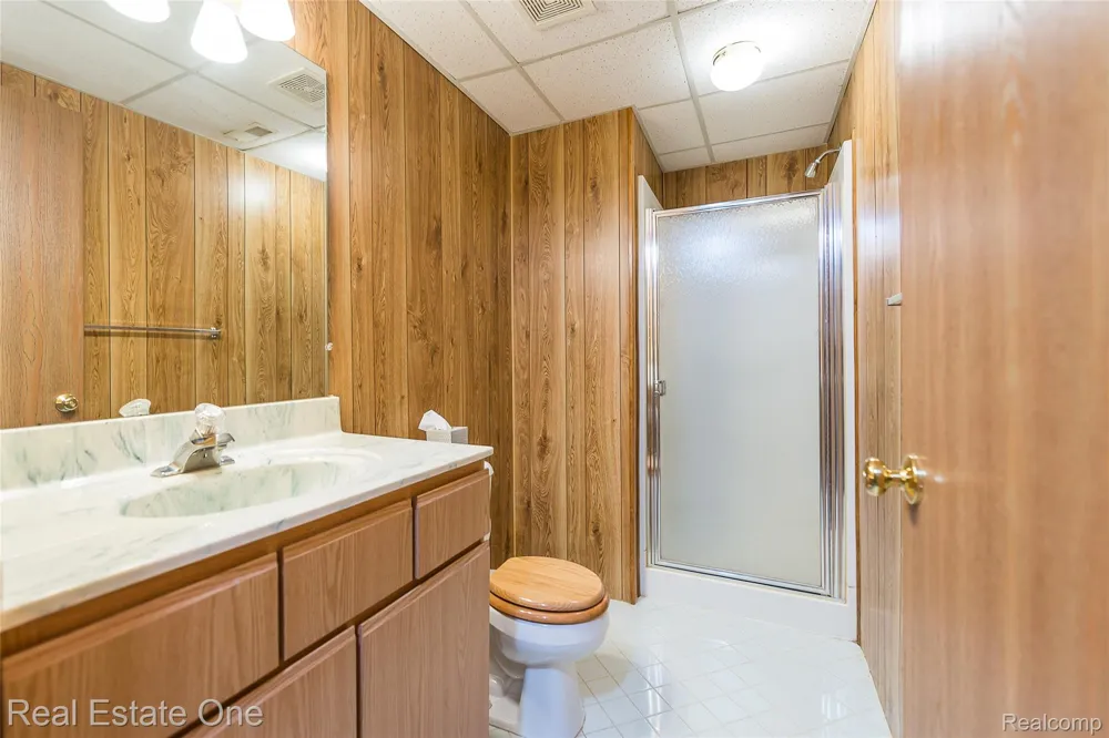 61960 Arlington #3 South Lyon City, MI 48178