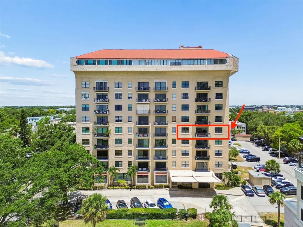 2109 BAYSHORE BOULEVARD #504 Tampa, FL 33606