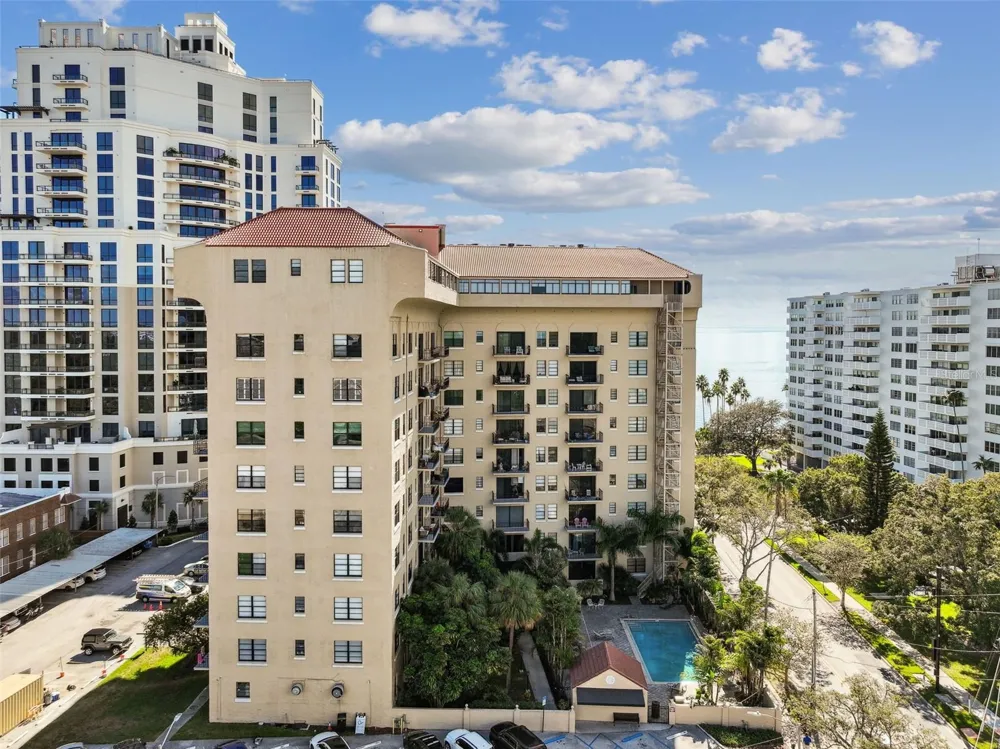 2109 BAYSHORE BOULEVARD #504 Tampa, FL 33606