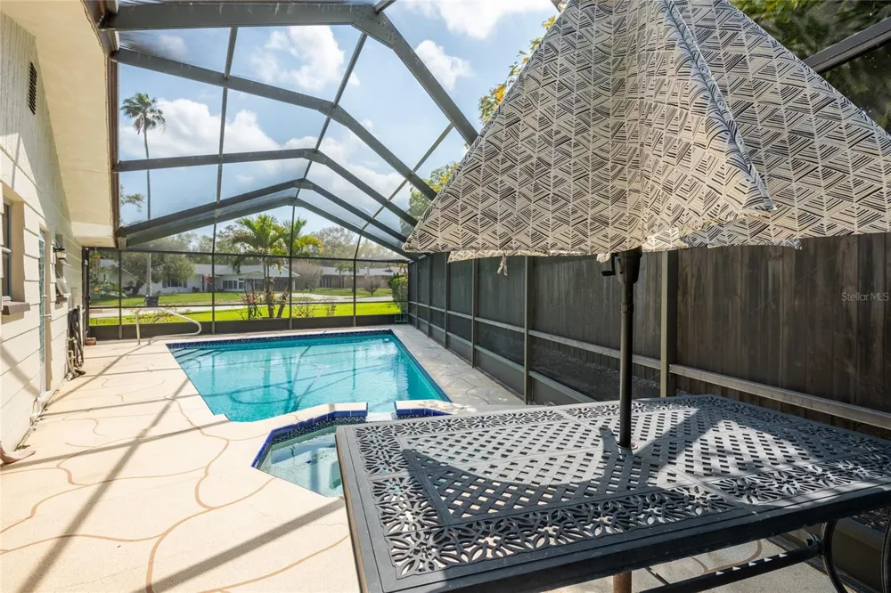 1830 OAK FOREST DRIVE S Clearwater, FL 33759