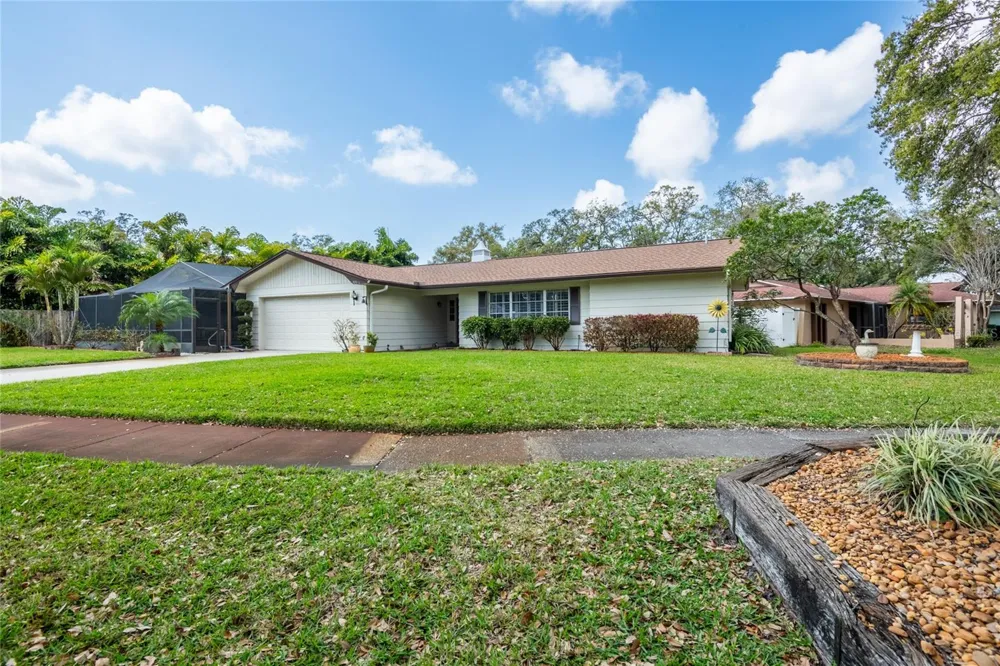 1830 OAK FOREST DRIVE S Clearwater, FL 33759