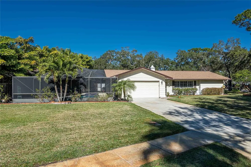 1830 OAK FOREST DRIVE S Clearwater, FL 33759