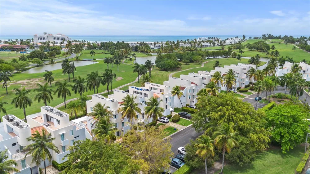 91 VILLAS DE GOLF EAST Dorado, PR 00646