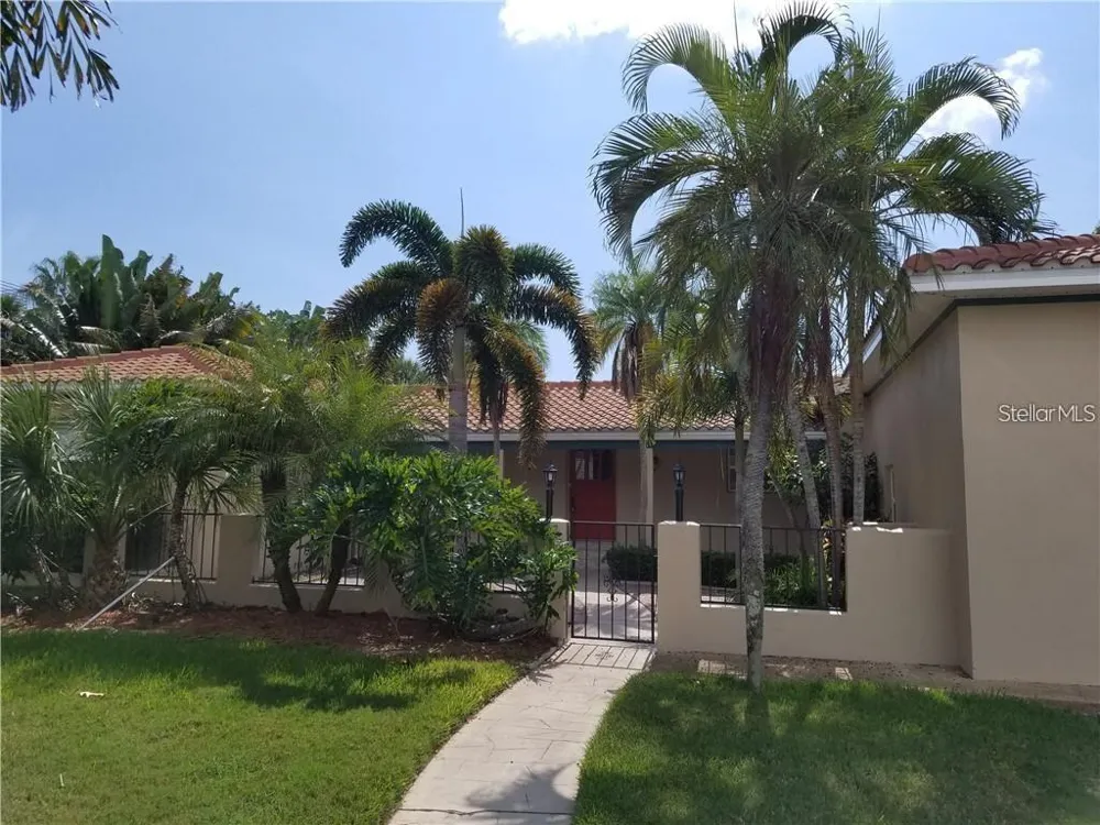 4000 BELLE VISTA DRIVE St Petersburg, FL 33706