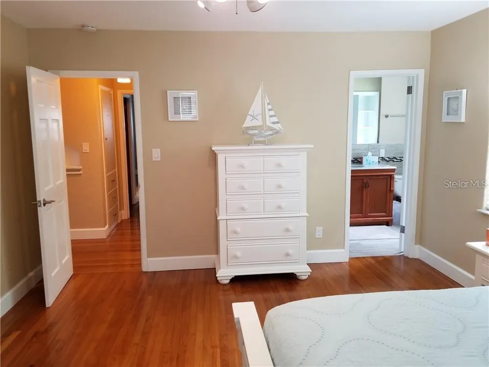 4000 BELLE VISTA DRIVE St Petersburg, FL 33706