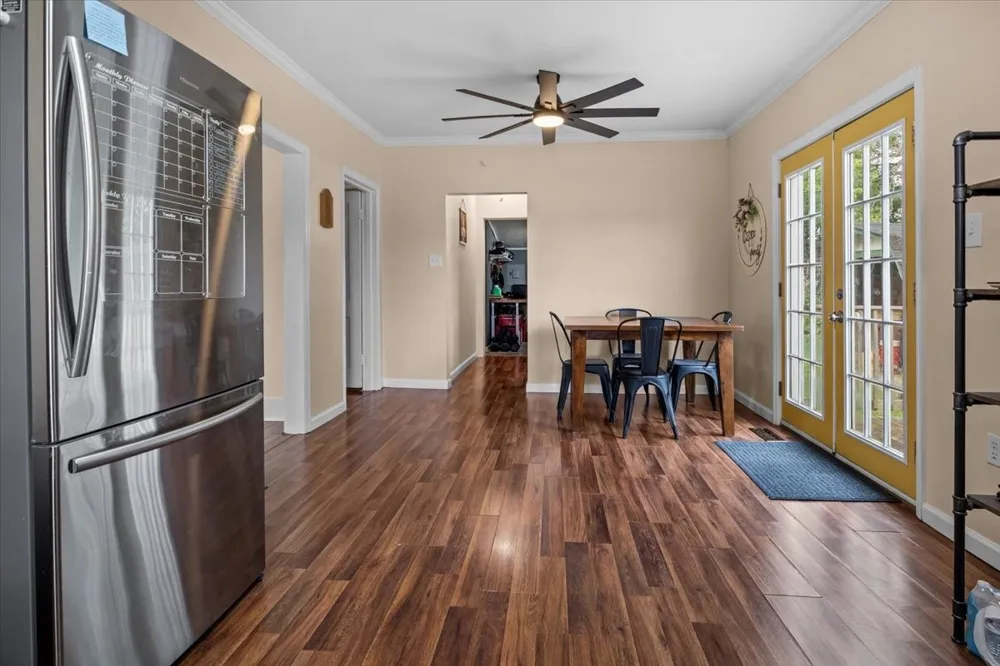 32 High St Mc Ewen, TN 37101